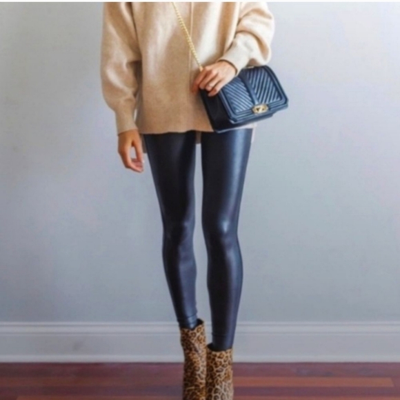 SPANX Pants - SPANX  Faux Leather  High-Waist Leggings Sz XL